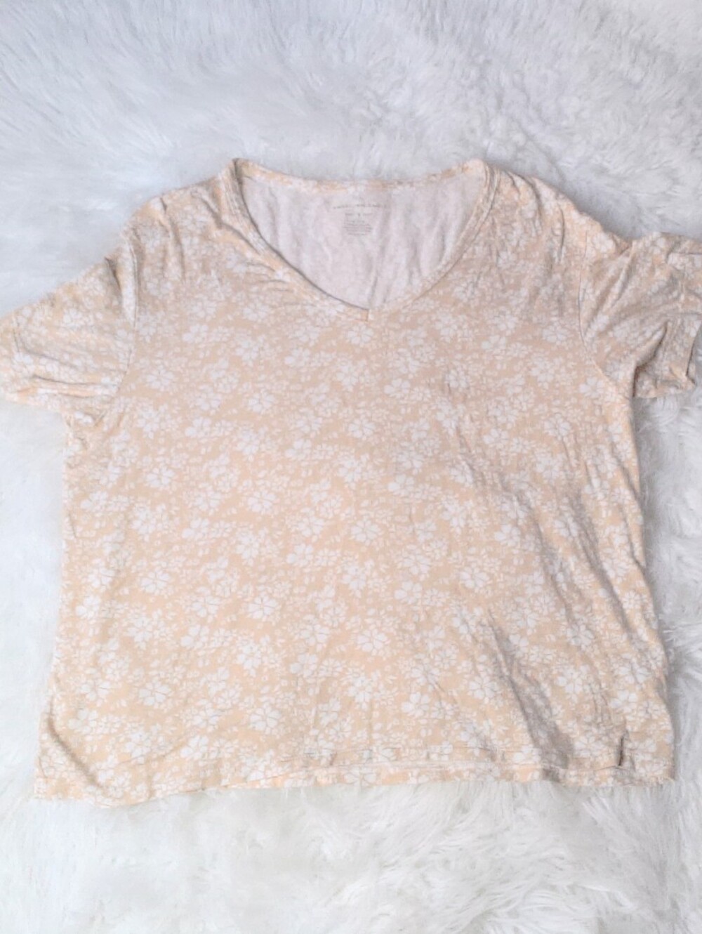 American Eagle Tee Shirt Size M